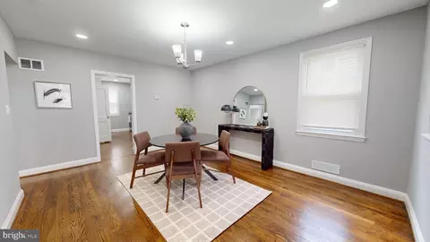 Entry Way - 4810 Lanier Ave, Baltimore, MD 21215 photo 2 of 11