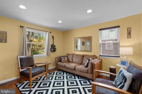 6016 Alta Ave, Baltimore, MD 21206 photo 4