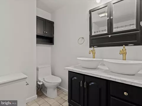 Bath - 3438 Hickory Ave, Baltimore, MD 21211 photo 3 of 4