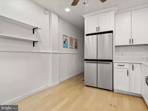 Entry Way - 3438 Hickory Ave, Baltimore, MD 21211 photo 3 of 4
