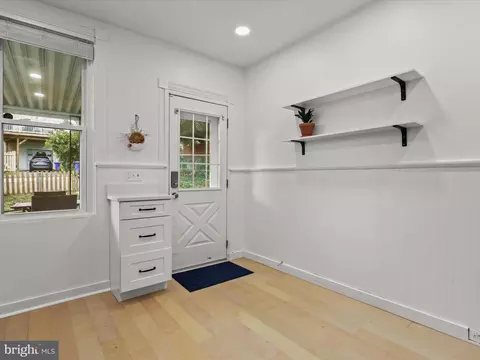Entry Way - 3438 Hickory Ave, Baltimore, MD 21211 photo 2 of 4