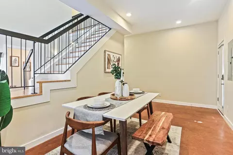 Dining - 105 E Barney St, Baltimore, MD 21230 photo 2 of 2