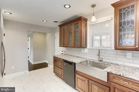Kitchen - 4801 Herring Run Dr, Baltimore, MD 21214 photo 3 of 3
