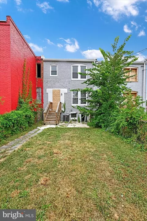 Exterior - 4606 Pall Mall Rd, Baltimore, MD 21215 photo 5 of 6