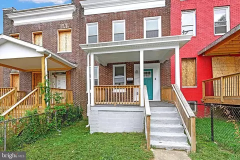 Exterior - 4606 Pall Mall Rd, Baltimore, MD 21215 photo 4 of 6
