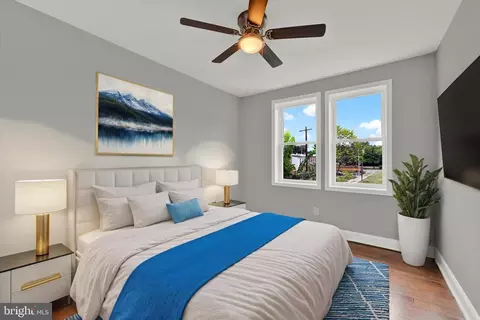 Bedroom - 4606 Pall Mall Rd, Baltimore, MD 21215 photo 2 of 2