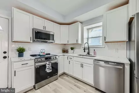 Kitchen - 2601 E Oliver St, Baltimore, MD 21213 photo 2 of 2