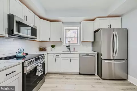 Kitchen - 2601 E Oliver St, Baltimore, MD 21213 photo 1 of 2