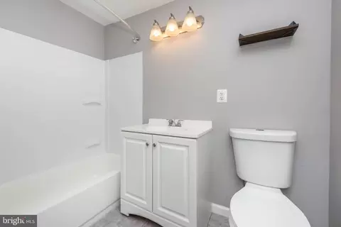 1026 Boyd St, Baltimore, MD 21223 photo 12