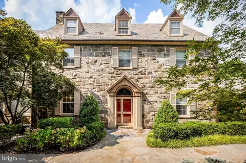 5510 Lombardy Pl, Baltimore, MD 21210