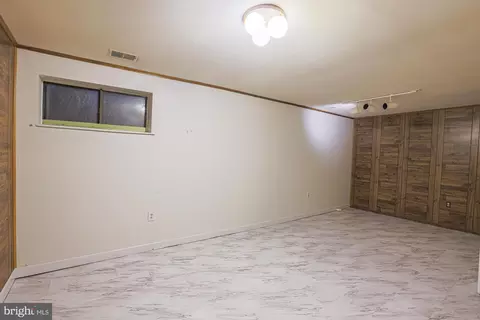 6303 Red Cedar Pl, Baltimore, MD 21209 photo 45