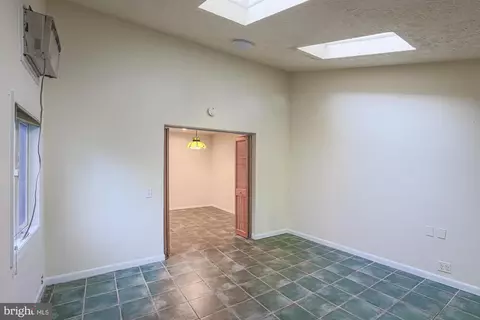 6303 Red Cedar Pl, Baltimore, MD 21209 photo 21