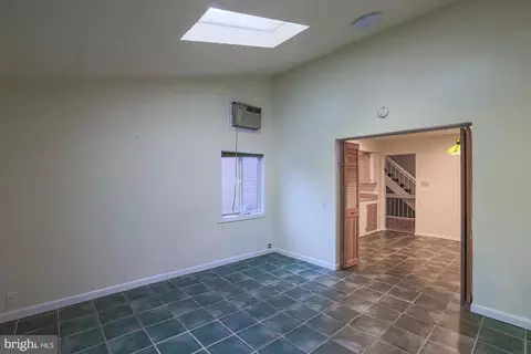 6303 Red Cedar Pl, Baltimore, MD 21209 photo 20