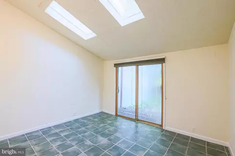 6303 Red Cedar Pl, Baltimore, MD 21209 photo 22