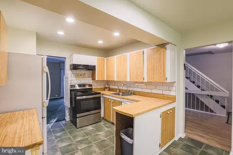 6303 Red Cedar Pl, Baltimore, MD 21209 photo 16