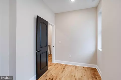 Entry Way - 704 Cator Ave, Baltimore, MD 21218 photo 10 of 13