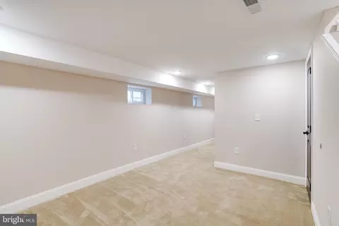 Entry Way - 704 Cator Ave, Baltimore, MD 21218 photo 11 of 13