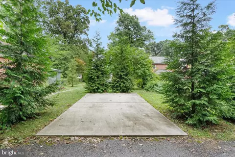 Exterior - 5803 Kipling Ct, Baltimore, MD 21212 photo 7 of 9