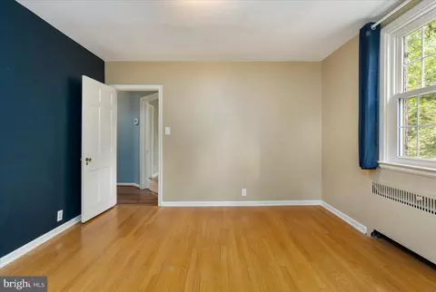 Bedroom - 5803 Kipling Ct, Baltimore, MD 21212 photo 7 of 9
