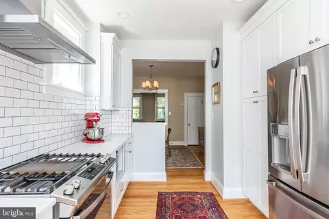 3805 Beech Ave, Baltimore, MD 21211 photo 16