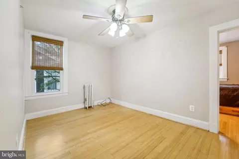 Bedroom - 623 Deepdene Rd, Baltimore, MD 21210 photo 3 of 7