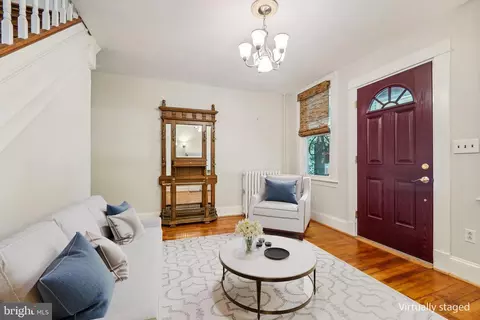 Entry Way - 623 Deepdene Rd, Baltimore, MD 21210 photo 2 of 2