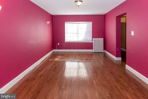 Living - 1631 E 32nd St, Baltimore, MD 21218 photo 3 of 4