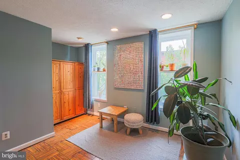 2110 E Lombard St, Baltimore, MD 21231 photo 33