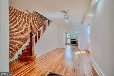 637 E 37th St, Baltimore, MD 21218 photo 4
