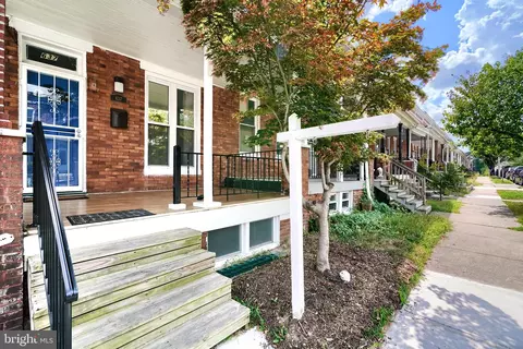637 E 37th St, Baltimore, MD 21218