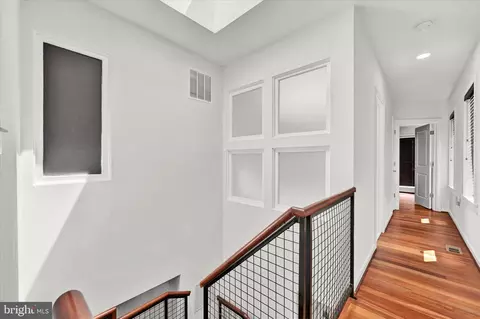 Entry Way - 1 N Decker Ave, Baltimore, MD 21224 photo 2 of 2