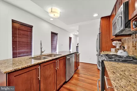 Kitchen - 1 N Decker Ave, Baltimore, MD 21224 photo 3 of 4