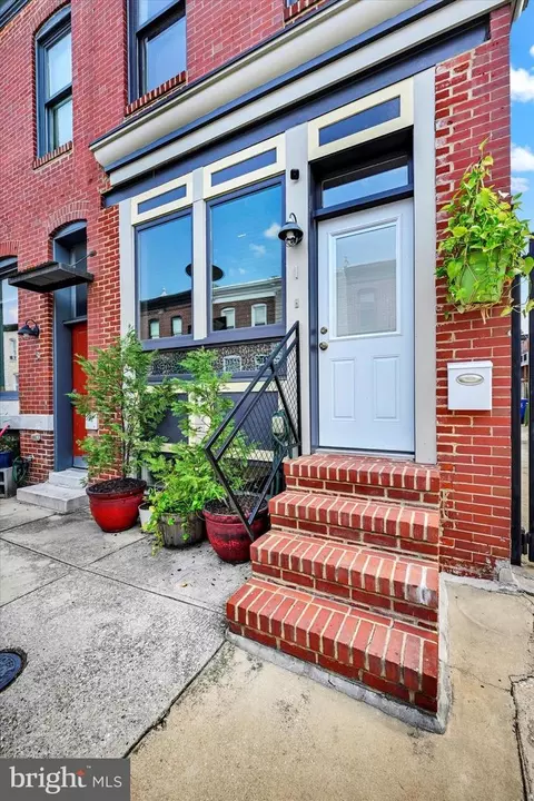 Exterior - 1 N Decker Ave, Baltimore, MD 21224 photo 1 of 3