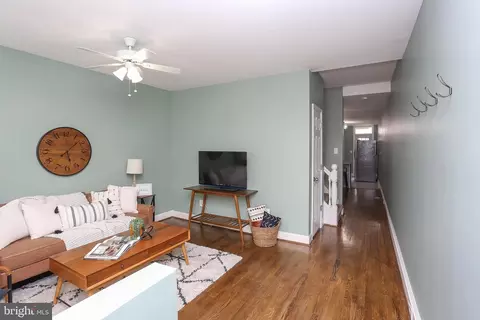 Entry Way - 412 E 27th St, Baltimore, MD 21218 photo 1 of 9
