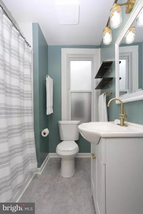 Bath - 412 E 27th St, Baltimore, MD 21218 photo 2 of 2
