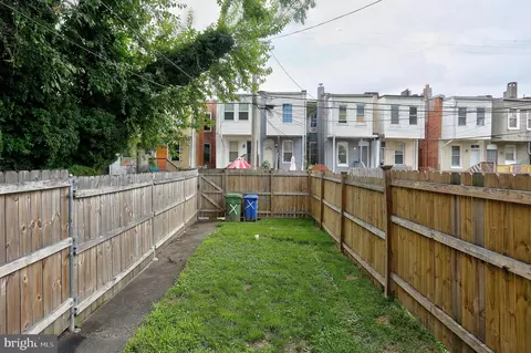 Exterior - 412 E 27th St, Baltimore, MD 21218 photo 4 of 7