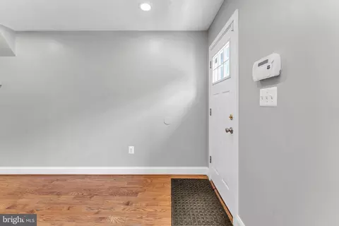 Entry Way - 644 Wyeth St, Baltimore, MD 21230 photo 3 of 4