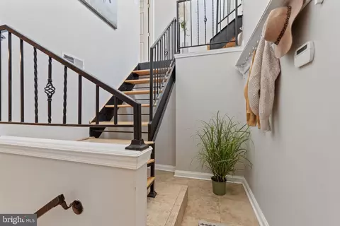 1705 Light St, Baltimore, MD 21230 photo 3