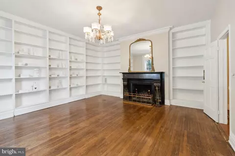 Living - 700 Cathedral St #101, Baltimore, MD 21201 photo 7 of 7