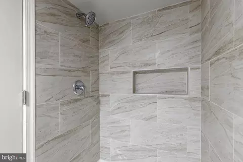 Bath - 1632 Ruxton Ave, Baltimore, MD 21216 photo 4 of 4