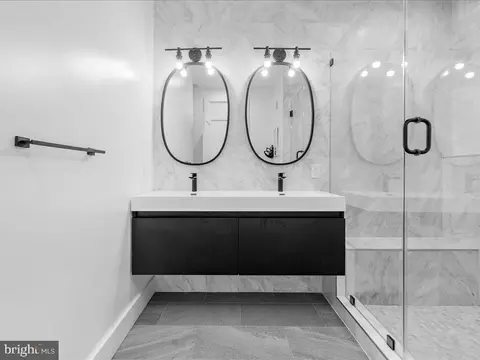 Bath - 1214 S Charles St, Baltimore, MD 21230 photo 5 of 7