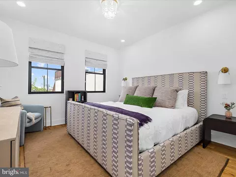 Bedroom - 1214 S Charles St, Baltimore, MD 21230 photo 3 of 3