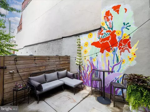 Exterior - 1214 S Charles St, Baltimore, MD 21230 photo 2 of 5