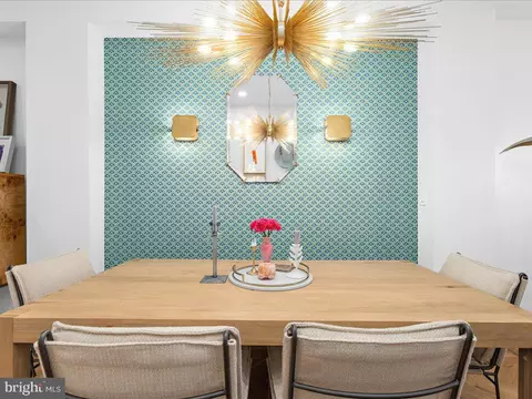 Dining - 1214 S Charles St, Baltimore, MD 21230 photo 2 of 5