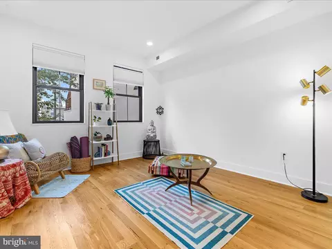 Living - 1214 S Charles St, Baltimore, MD 21230 photo 3 of 4