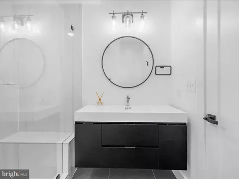 Bath - 1214 S Charles St, Baltimore, MD 21230 photo 3 of 7