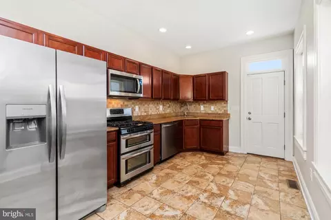 1251 N Broadway, Baltimore, MD 21213 photo 8