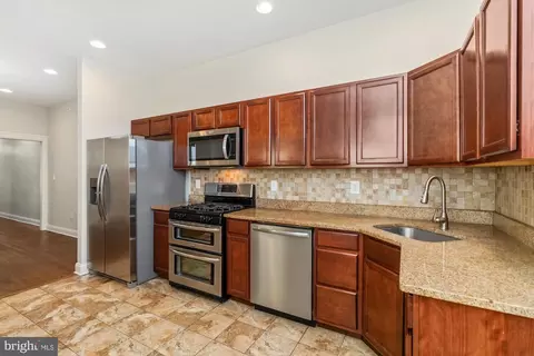 1251 N Broadway, Baltimore, MD 21213 photo 9