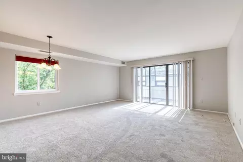 2903 Fallstaff Rd #607, Baltimore, MD 21209 photo 4