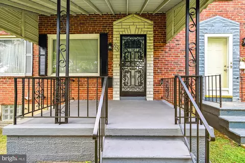 3853 Shannon Dr, Baltimore, MD 21213